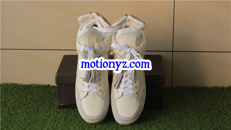 Brand Sneaker Low Top Cream White